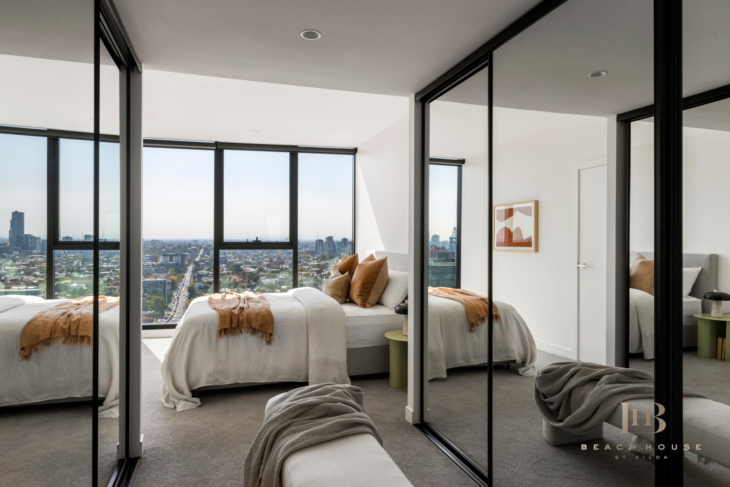 Furnished 1-Bedroom with MPR W1005